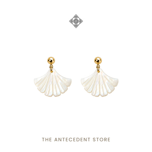 银杏 | Classic Mother Of Pearl Ginkgo Leaf Earrings