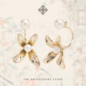 TAS CLASSIC: LOOK 7 ｜Two-Way Floral Earrings