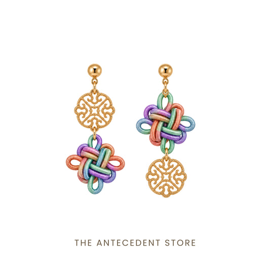 吉祥结 | Asymmetrical Auspicious Knot Earrings in Pastel
